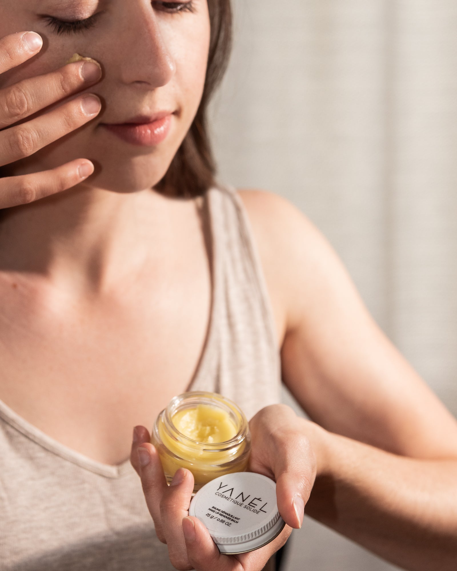 baume pour nettoyer et démaquiller la eau sensible 